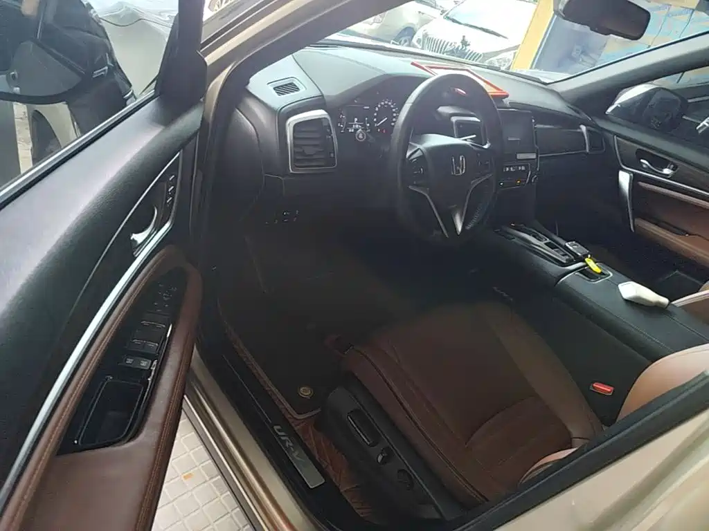 Honda UR-V — миниатюра 16