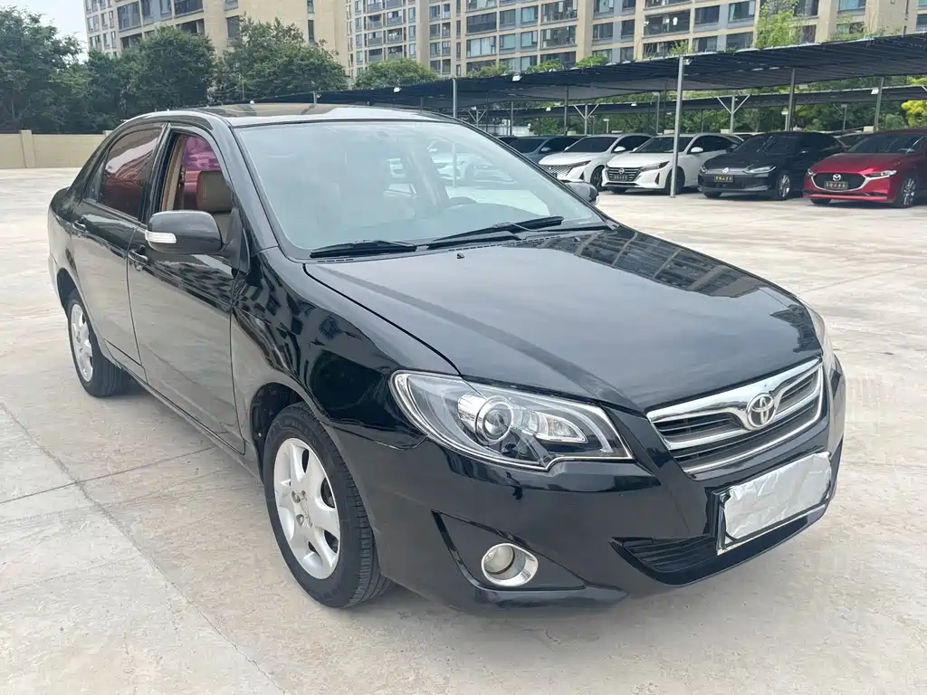 Toyota Corolla 2013 1.6L AT Luxury