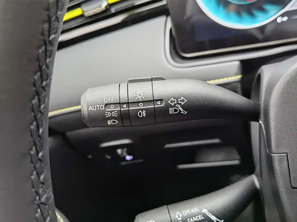 Roewe RX5 — миниатюра 21