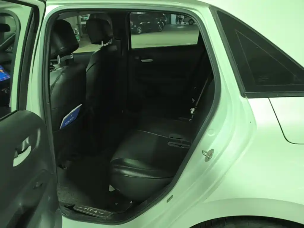 Honda Fit — миниатюра 13
