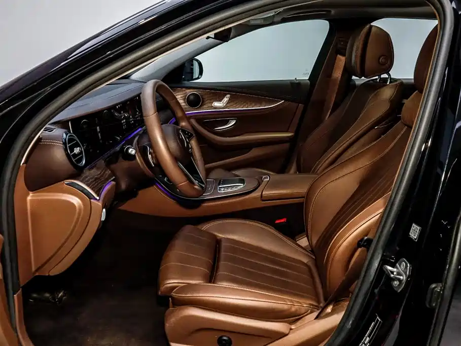 Mercedes-Benz E-Class E 2022 E 260 L