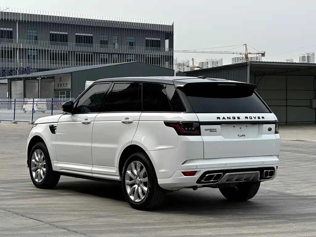 Land Rover Sport — миниатюра 12