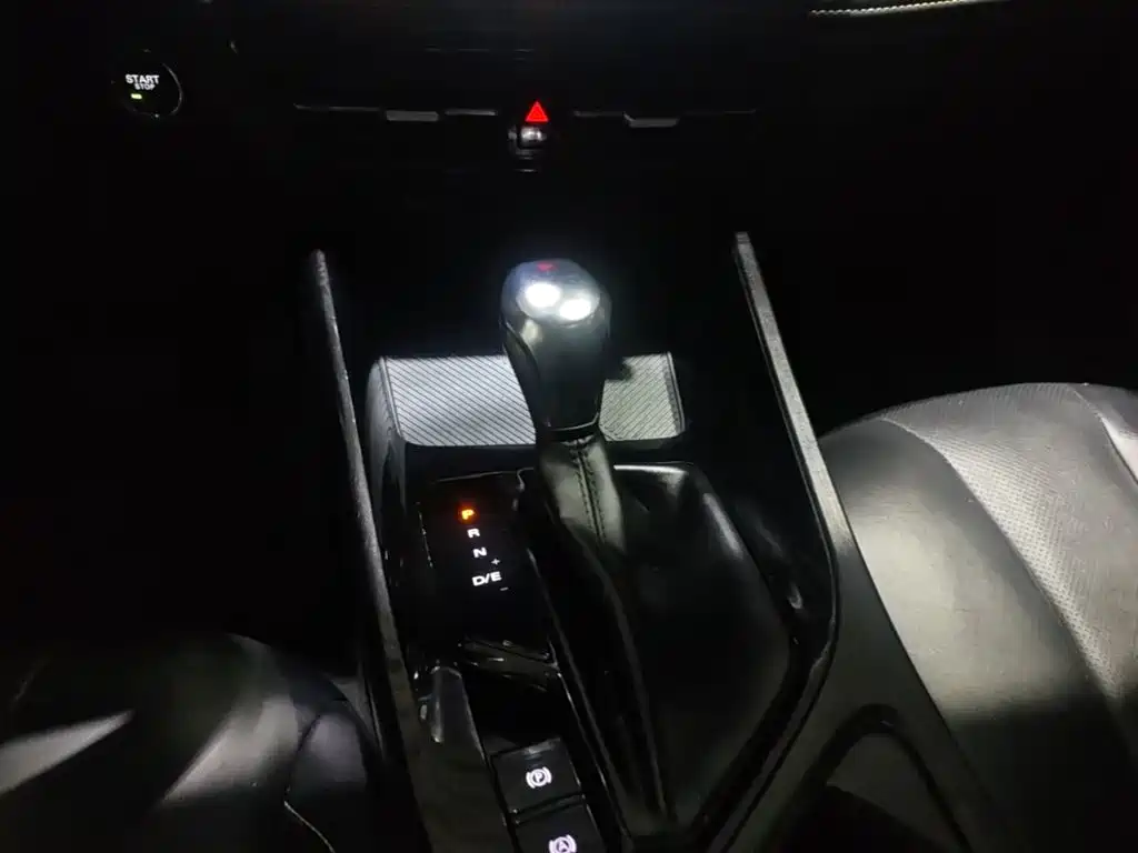 Roewe i5 — миниатюра 14