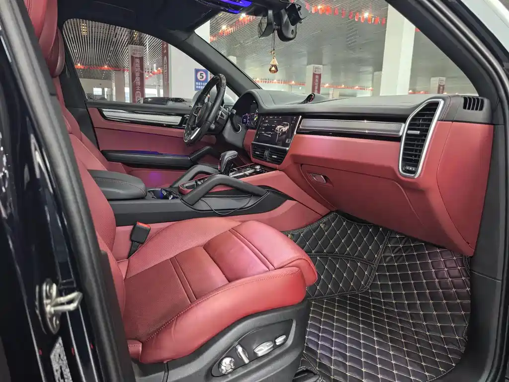 Porsche Cayenne Hybrid — миниатюра 21