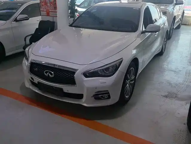 INFINITI Q50L 2016