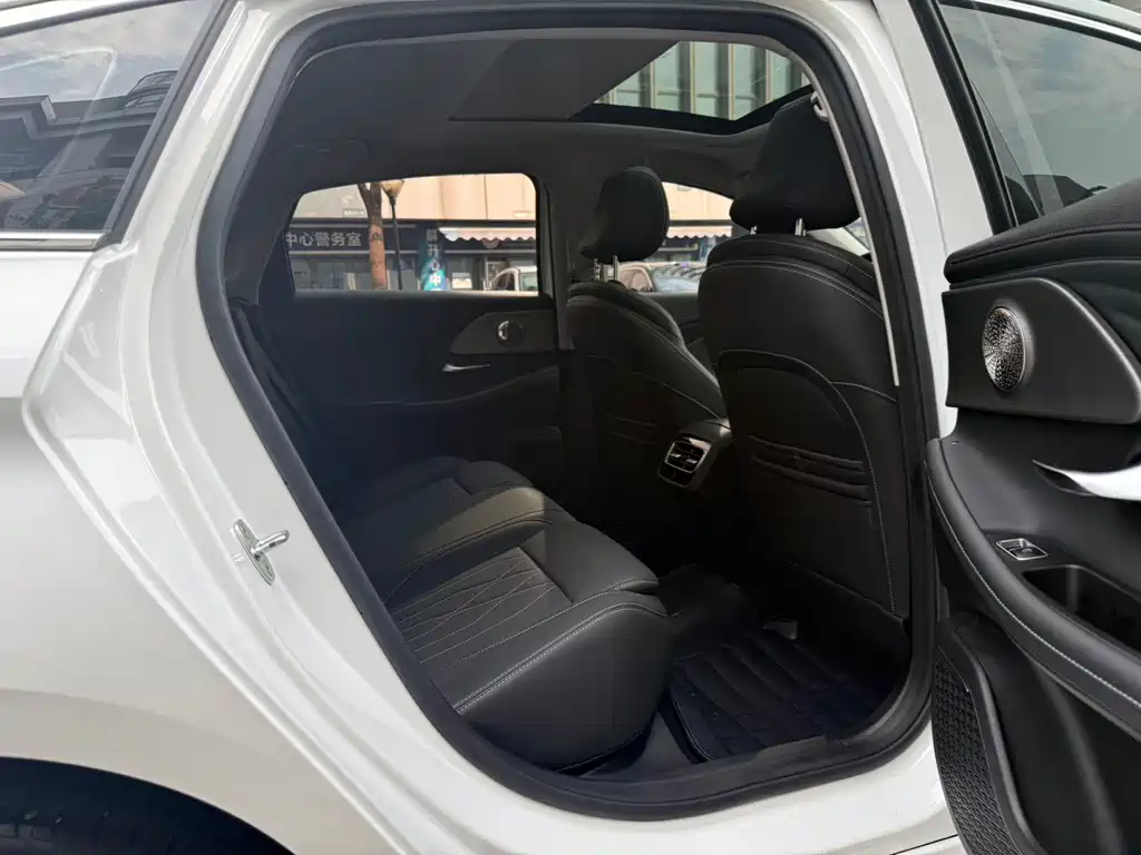 Chery Arrizo 8 — миниатюра 9