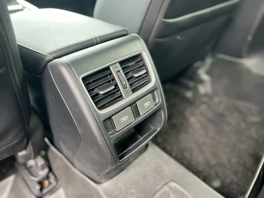 Honda Accord — миниатюра 20