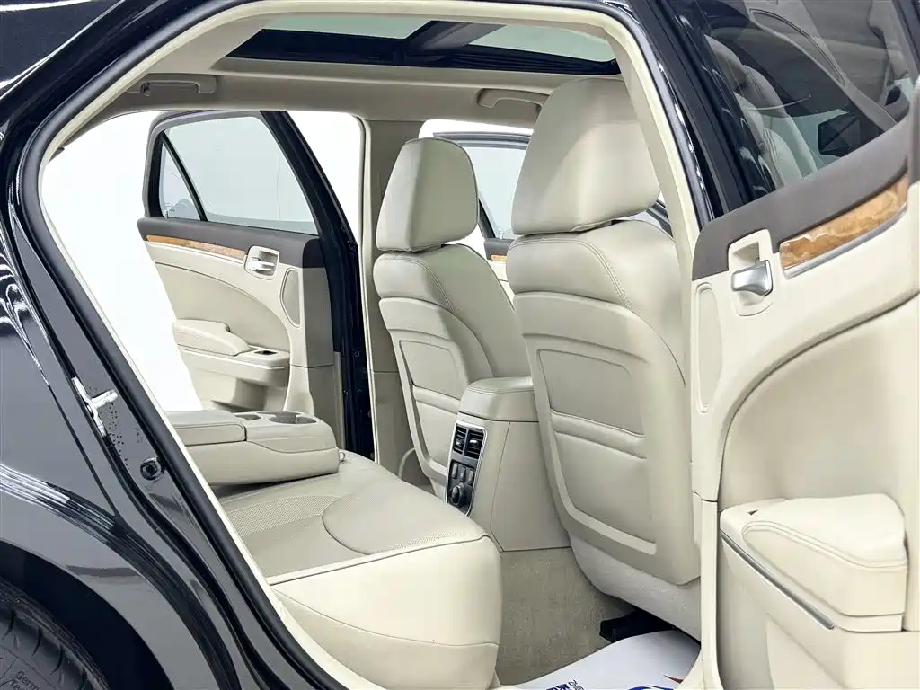 Chrysler 300C 2013 3.6L