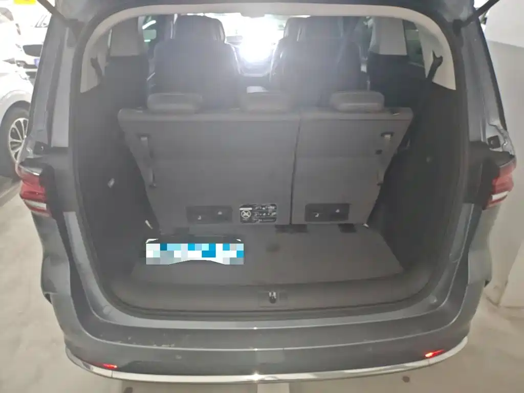 Roewe iMAX8 — миниатюра 19
