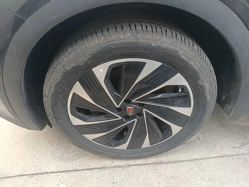 Hongqi Hongqi HS7 PHEV — миниатюра 23