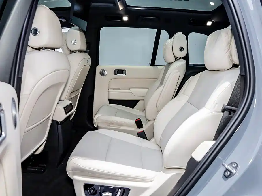 Li Auto Li L8 — миниатюра 10