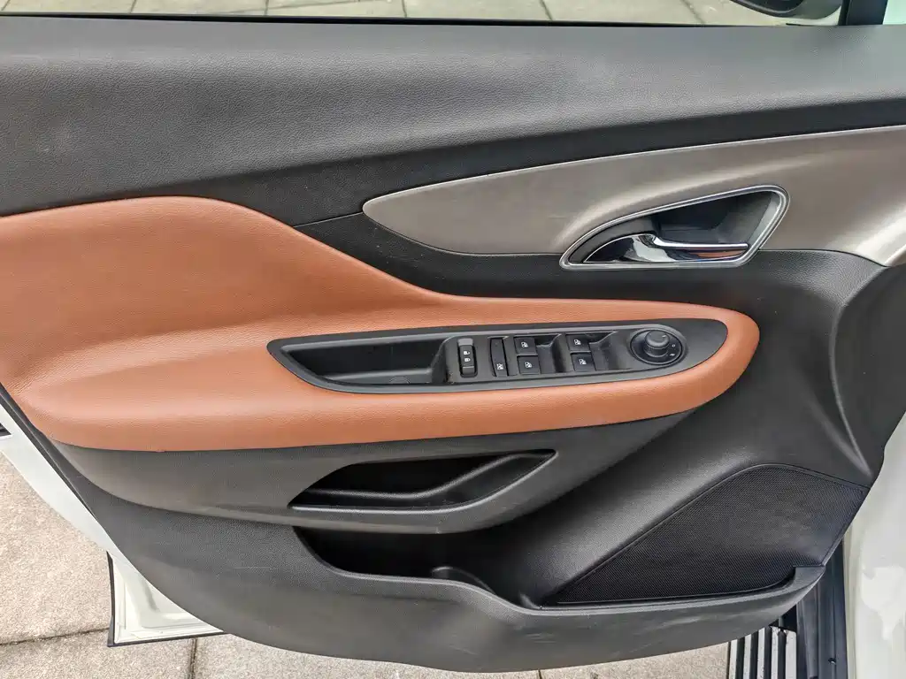 Buick Encore — миниатюра 8