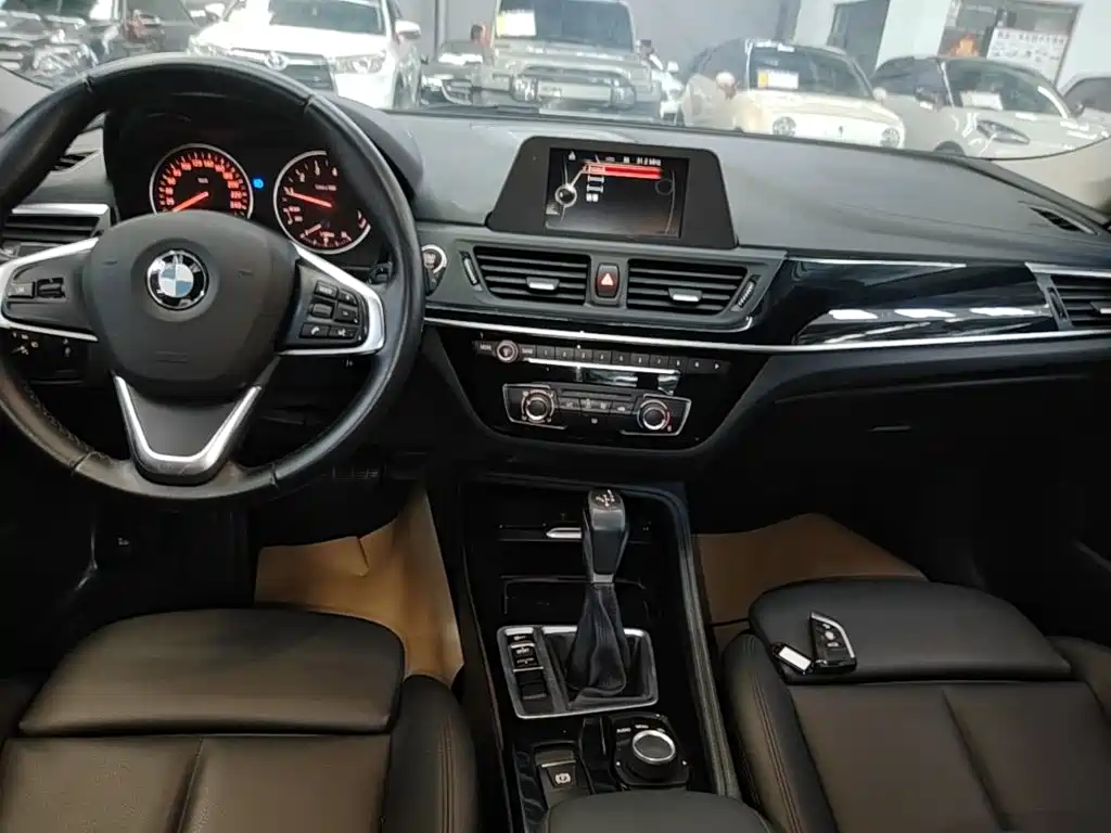 BMW 1 Series — миниатюра 13