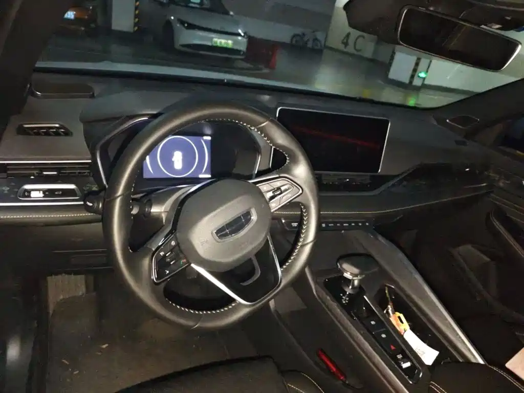 Geely Xingrui — миниатюра 10