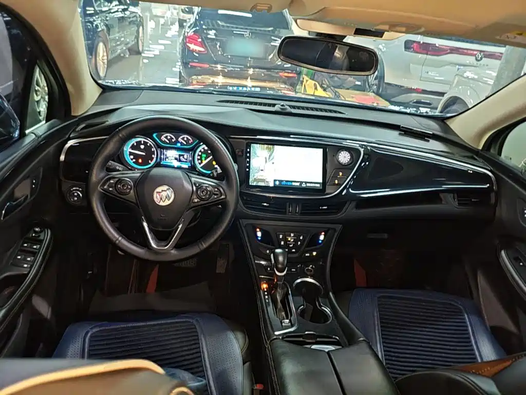 Buick Envision Plus — миниатюра 10