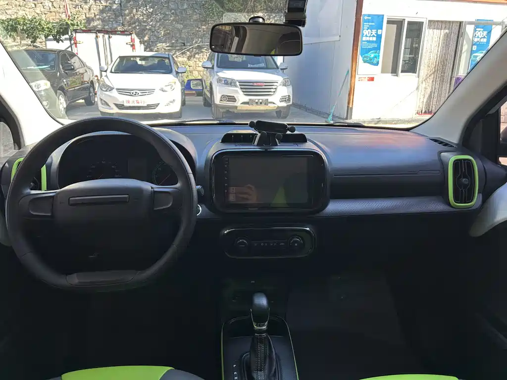 Roewe Clever — миниатюра 4