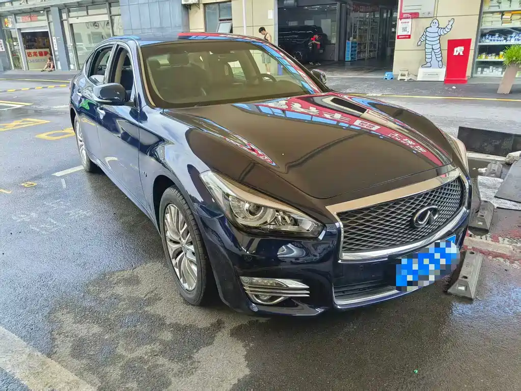 Infiniti Q70 — миниатюра 9