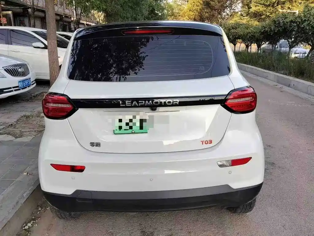 Leapmotor Leapmotor T03 — миниатюра 5