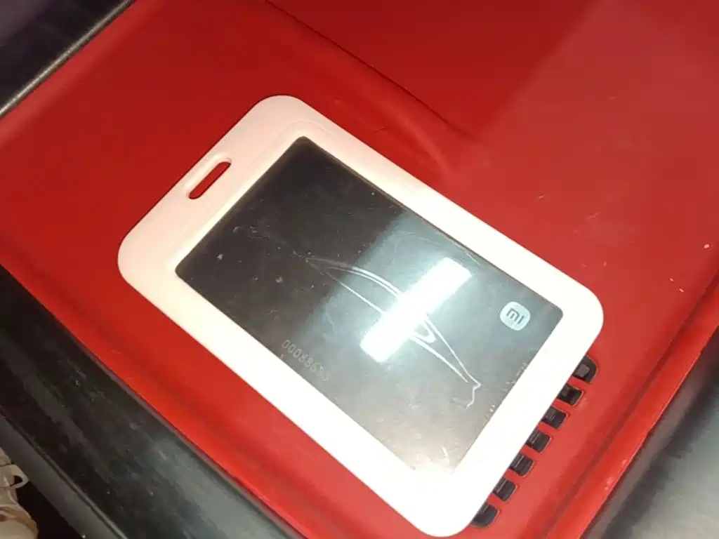 Xiaomi SU7 — миниатюра 9