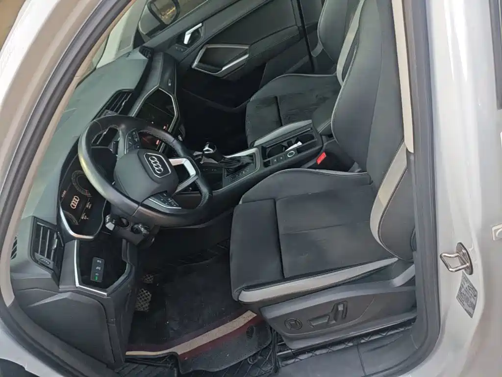 Audi Q3 — миниатюра 15