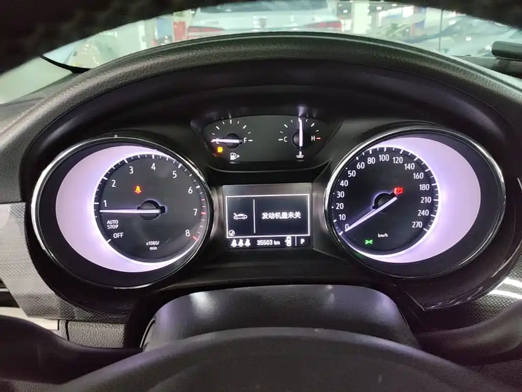 Buick Verano — миниатюра 12