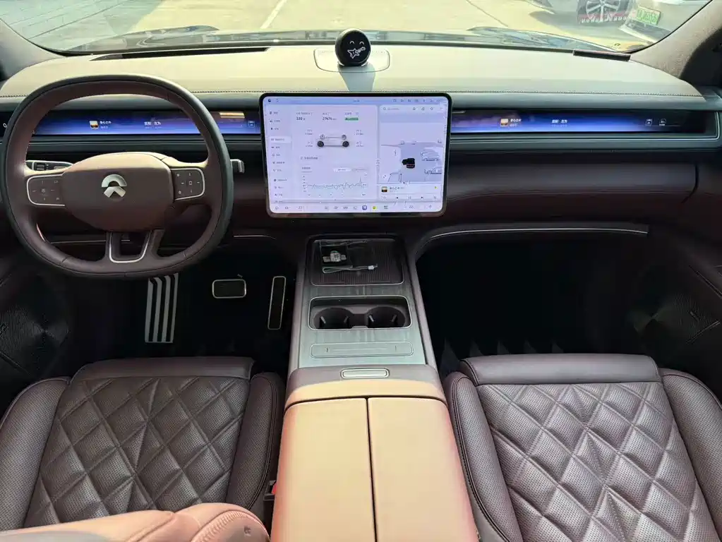 NIO ES8 — миниатюра 9