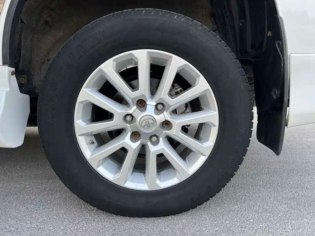 Toyota Prado (Import) — миниатюра 19