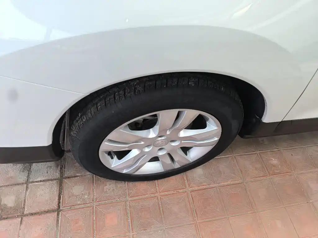 Peugeot 3008 — миниатюра 23