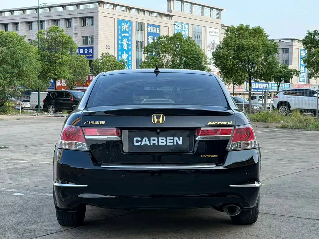 Honda Accord — миниатюра 8