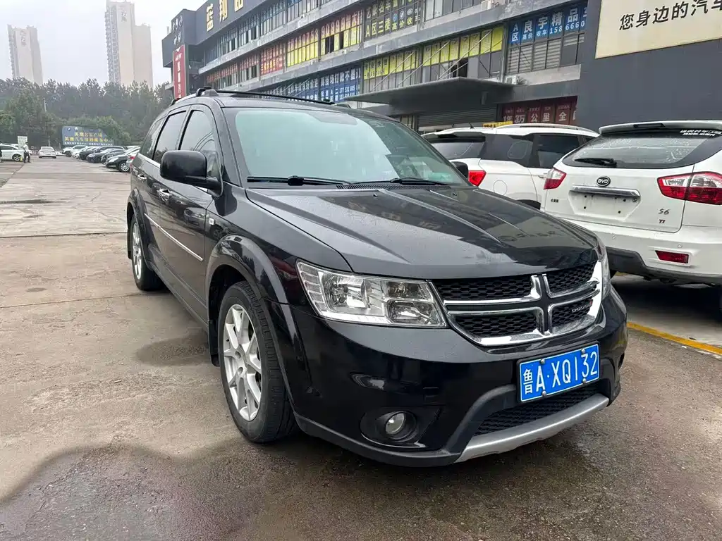 Dodge Journey — миниатюра 3