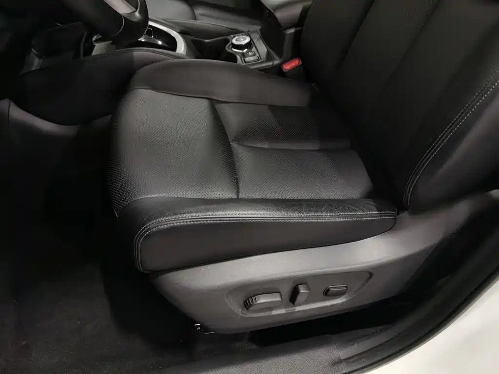 Nissan X-Trail — миниатюра 20
