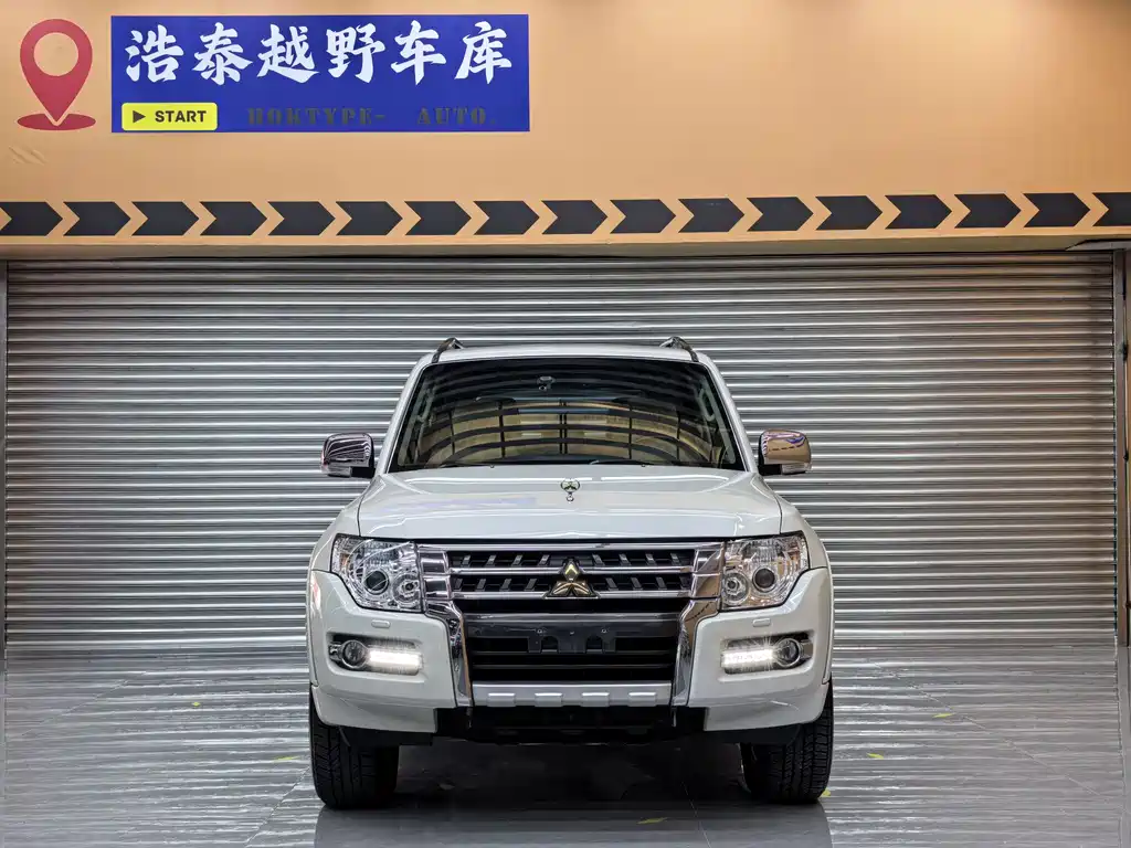 Mitsubishi V97 2019 3.8L