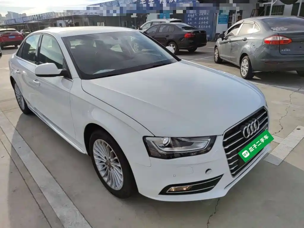 Audi A4L 2015 35 TFSI AT