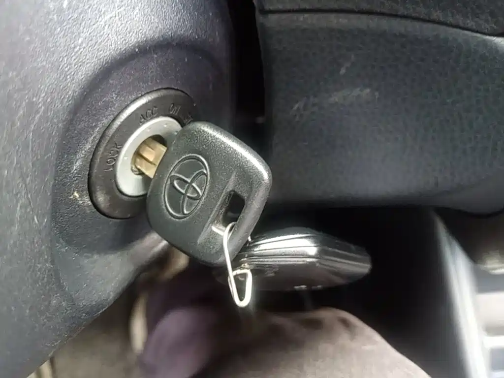 Toyota Yaris L — миниатюра 9