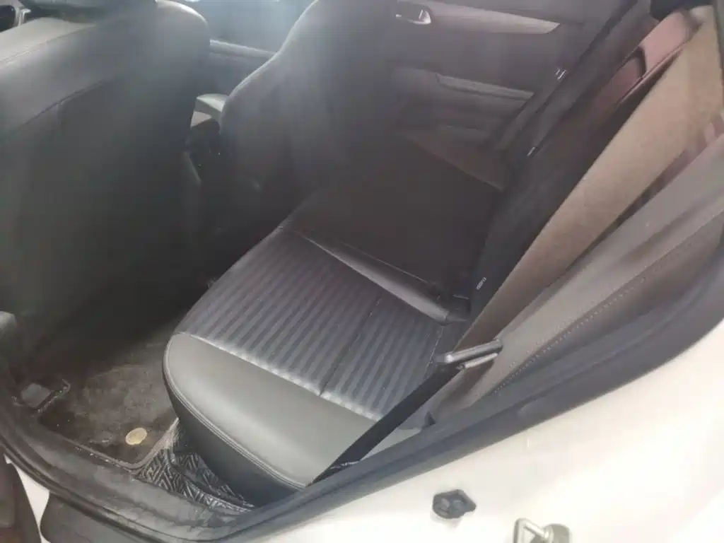 Kia Sportage — миниатюра 17