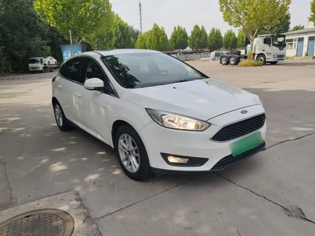 Ford Focus — миниатюра 4