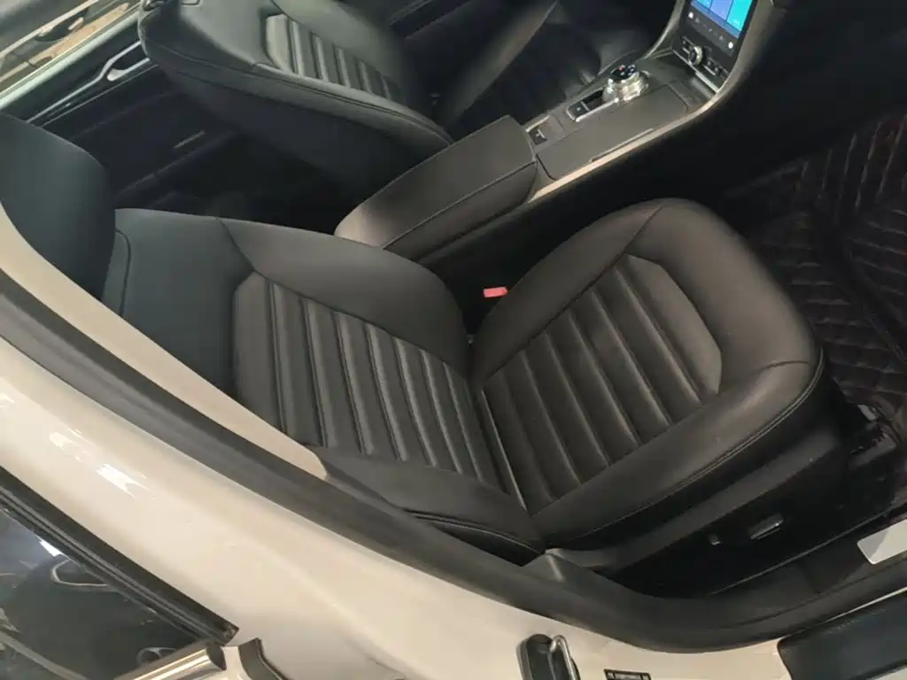 Ford Mondeo — миниатюра 25
