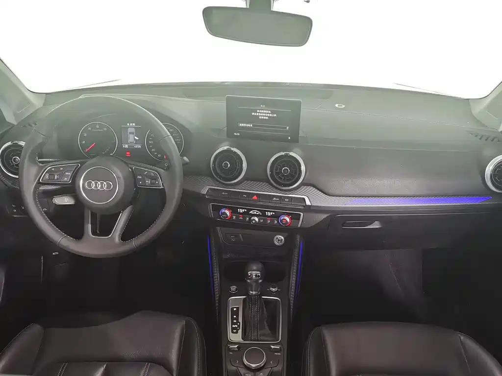 Audi Q2L — миниатюра 7