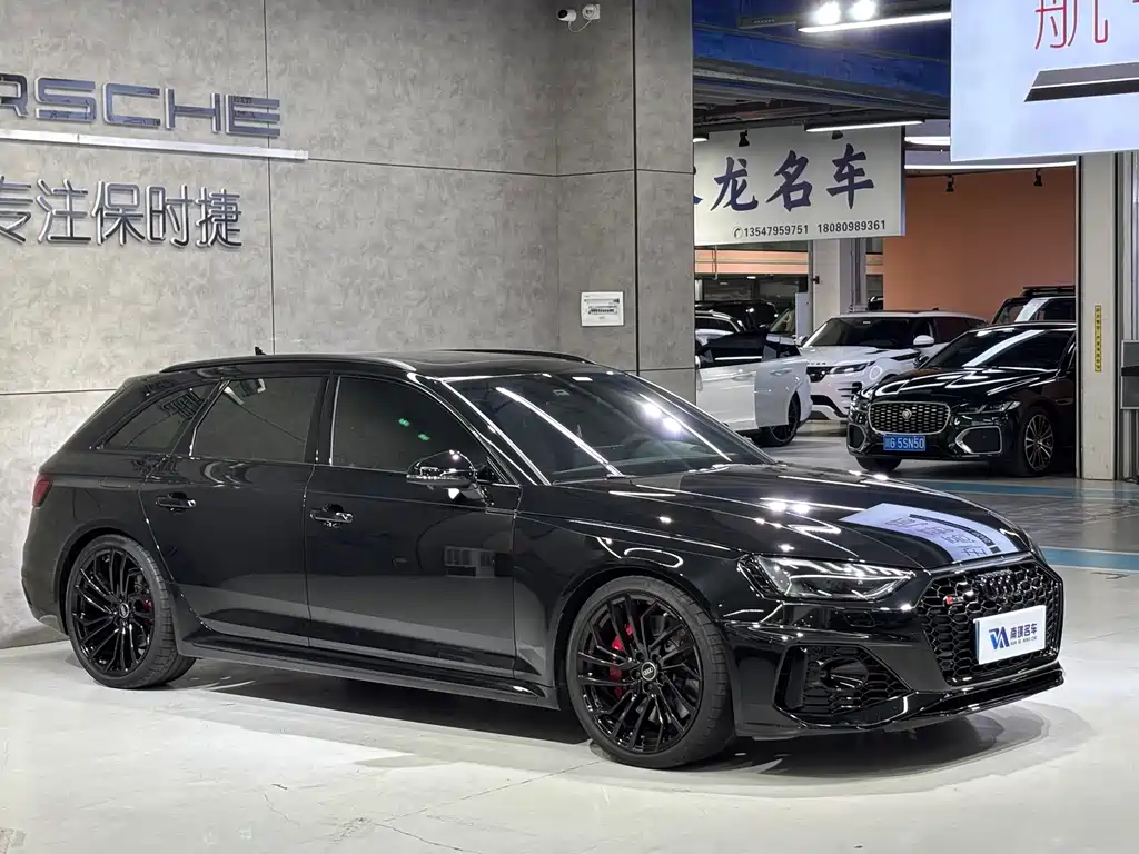 Audi RS 4 — миниатюра 3