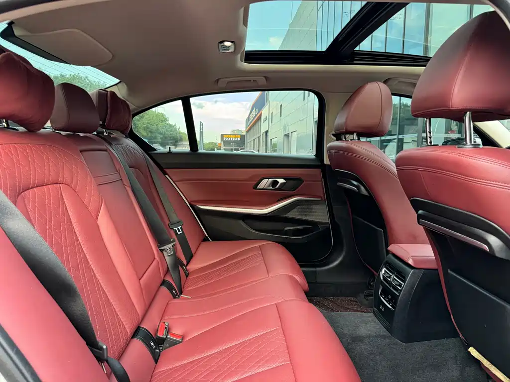BMW 3 Series — миниатюра 13