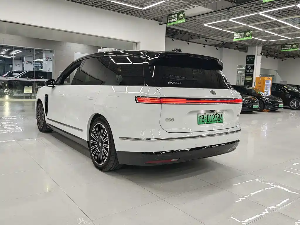 NIO ES8 — миниатюра 22