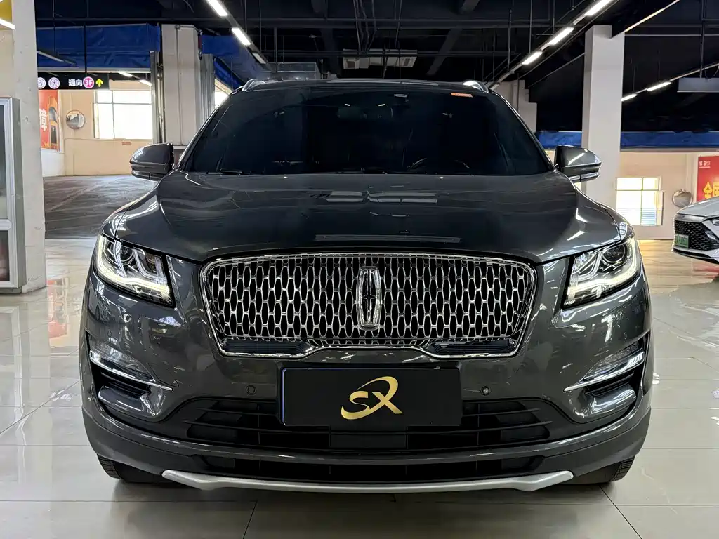 Lincoln MKC — миниатюра 2