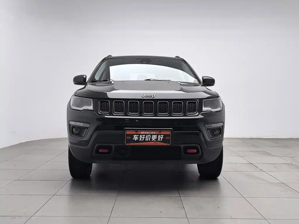 Jeep Compass — миниатюра 3