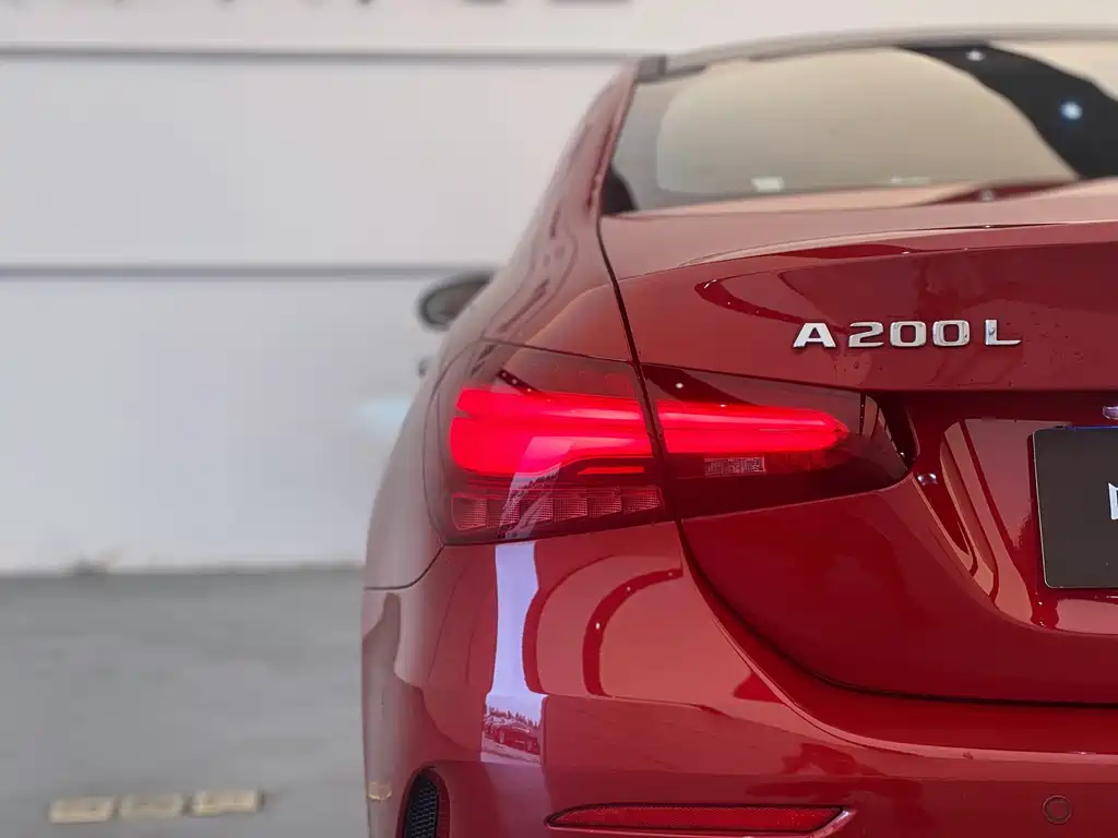 Mercedes-Benz A-Class — миниатюра 14