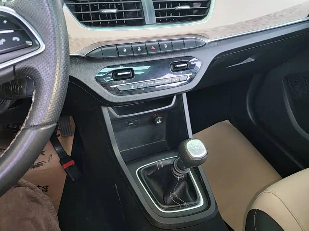 Baojun 360 — миниатюра 14
