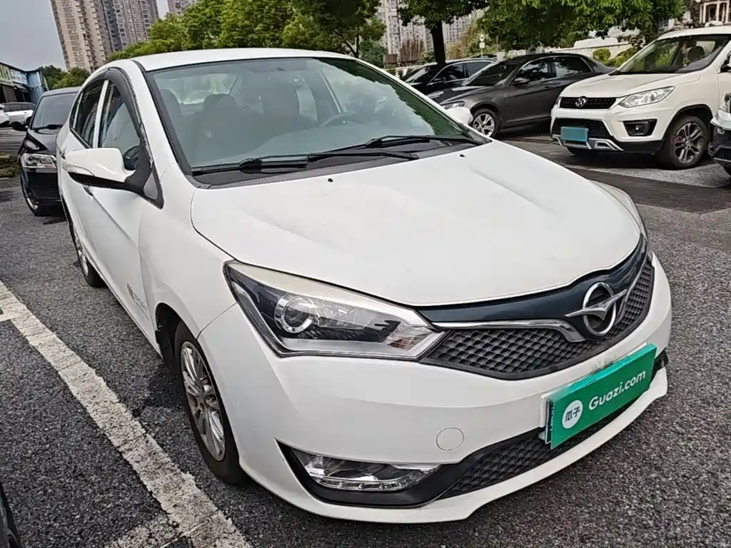 Haima Haima M3 — миниатюра 4