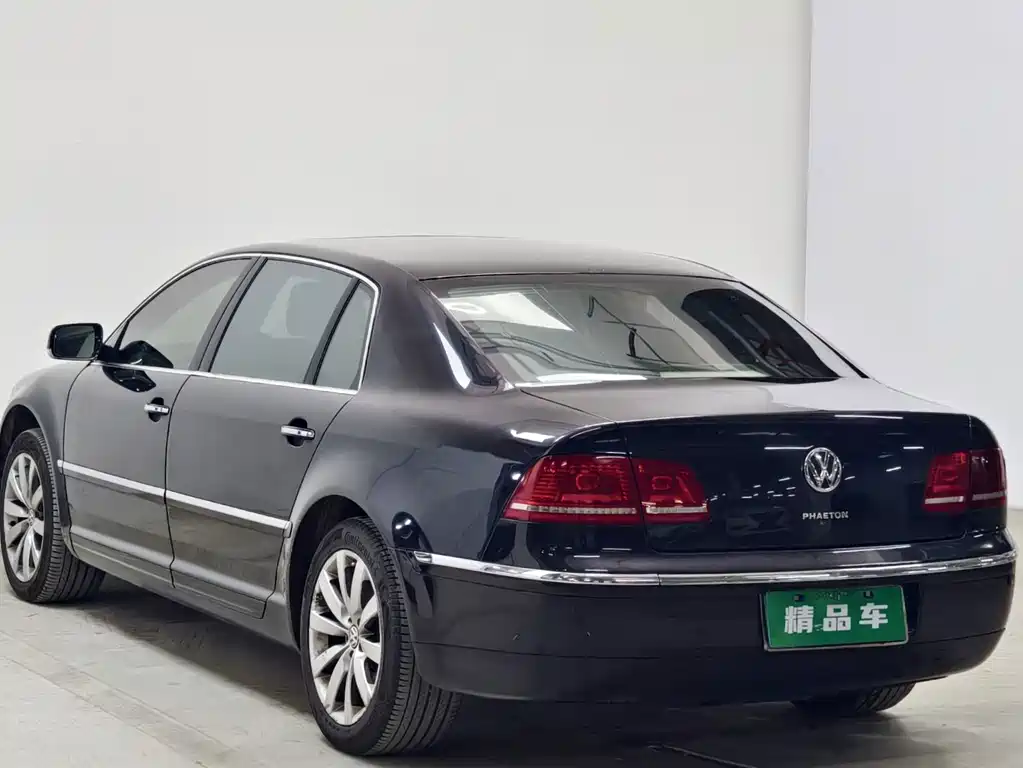 Volkswagen Phaeton — миниатюра 6