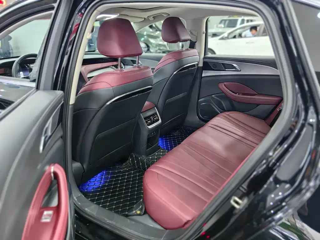 Hongqi Hongqi H5 — миниатюра 5