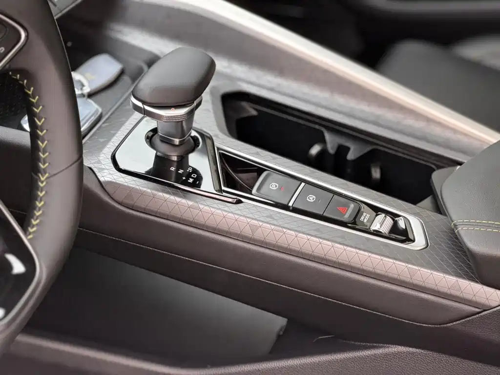 Geely Xingrui — миниатюра 16