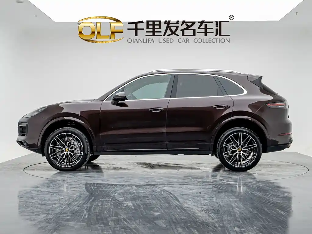 Porsche Cayenne — миниатюра 4